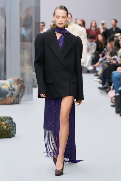 Look 47
